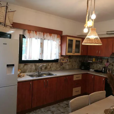 Foteini's House In Megalo Horio Tilos Case de vacanță