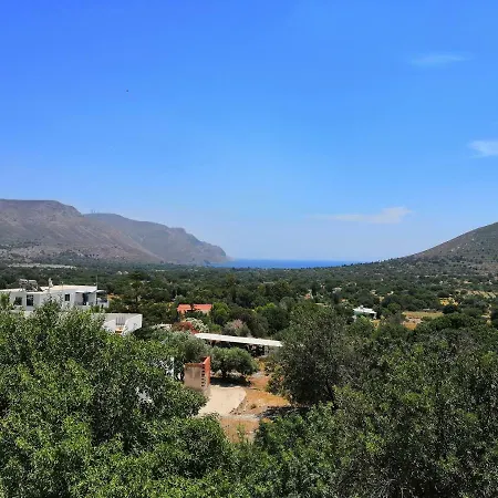 Foteini's House In Megalo Horio Tilos *